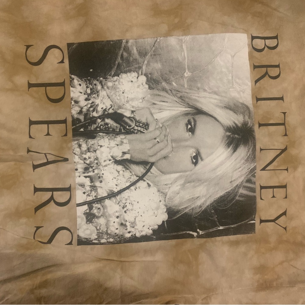 Britney spears bleach tye dye tee - Picture 2 of 4